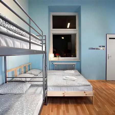 Downtown Aparthostel 2*